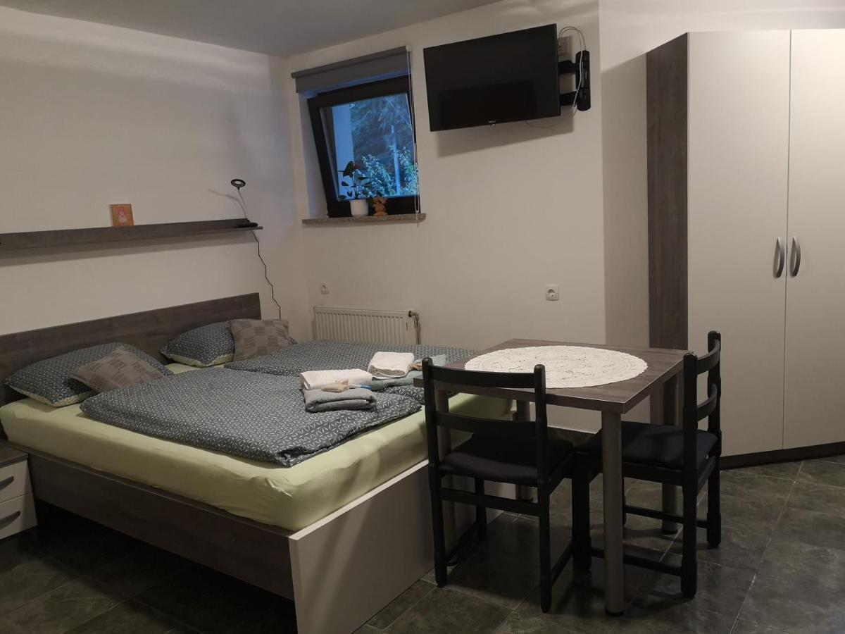 Apartma Jutersek 2+2 Libelice Luaran gambar