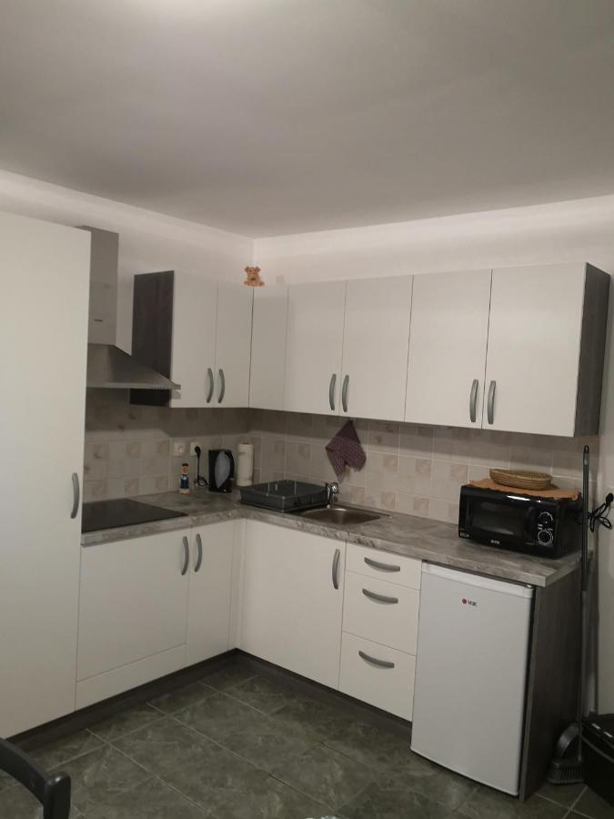 Apartma Jutersek 2+2 Libelice Luaran gambar