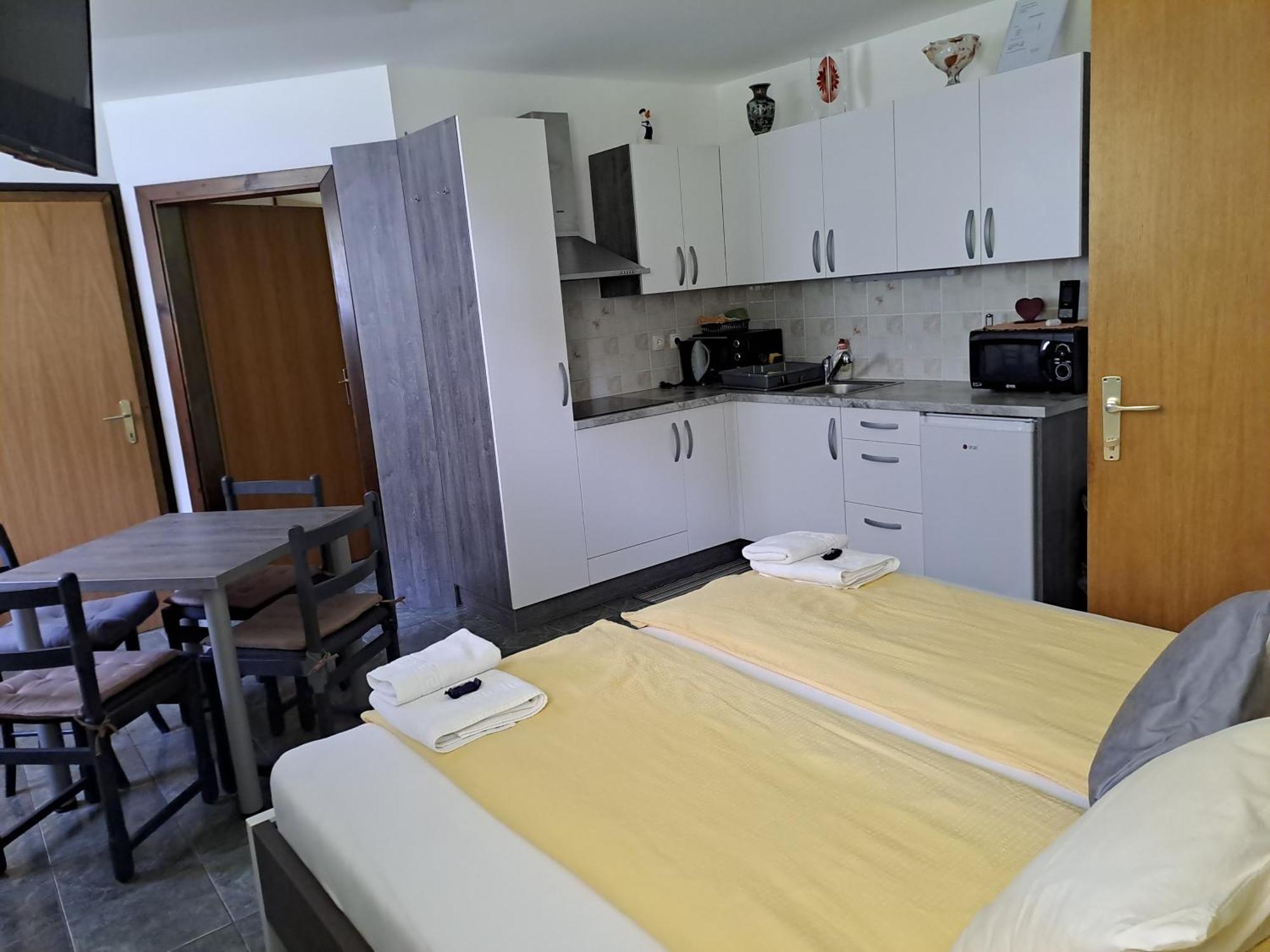 Apartma Jutersek 2+2 Libelice Luaran gambar
